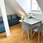 Bella - Business&family Ap 15,100m Zum Konzerteingang Schloss, Parkplatz, Smarttv, Netflix, Waschmaschine, 24h Checkin, 30qm *