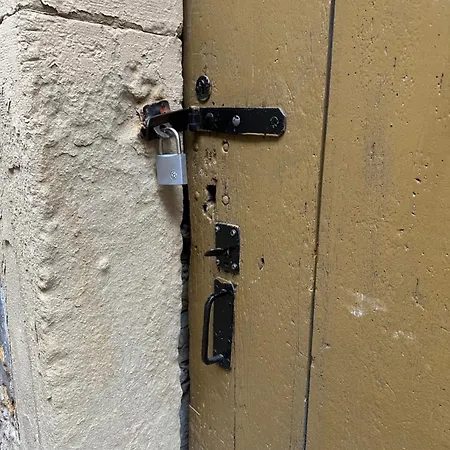 Bella Casa-business&family,100m Zum Konzerteingang Schloß, Parkplatz, Smarttv, Netflix, Waschmaschine, 24h Checkin, 30qm, Ap 15 Apartment *